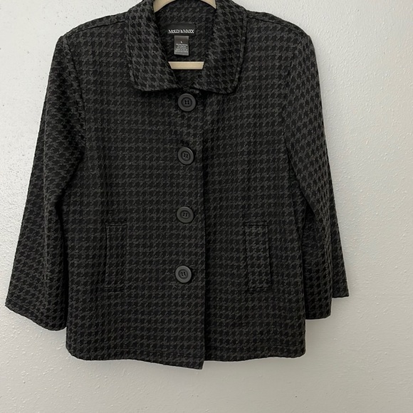 Molly &Maxx jacket. Size large - Picture 1 of 7